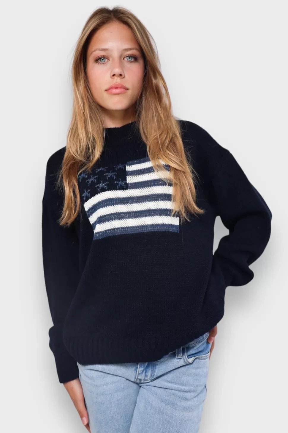 pull_drapeau_paillete_marine_2.webp Pull "Drapeau Paillete" Marine*Meet Me There Best Sale