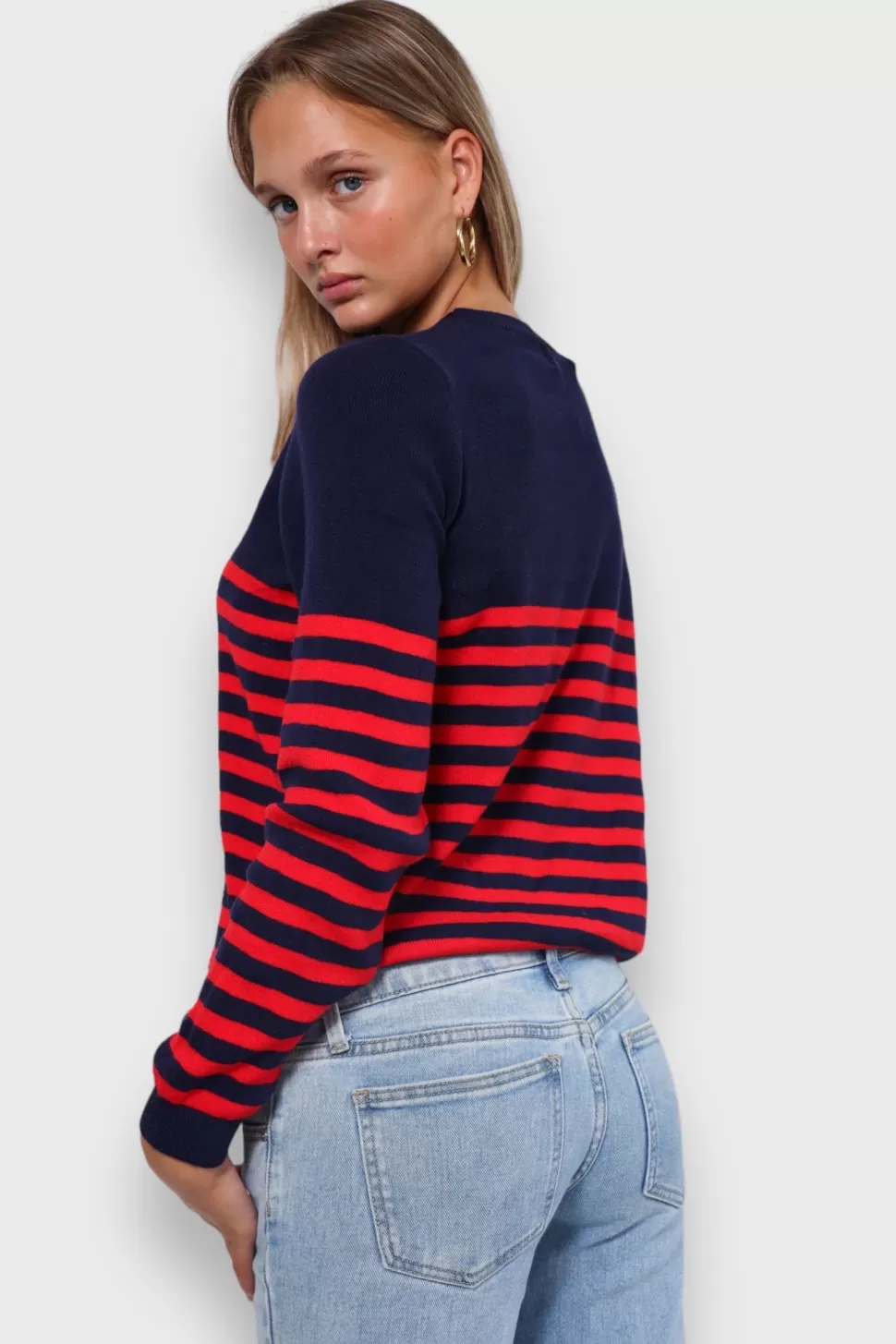pull_suede_rouge_3.webp Pull "Suede" Rouge*Meet Me There Flash Sale